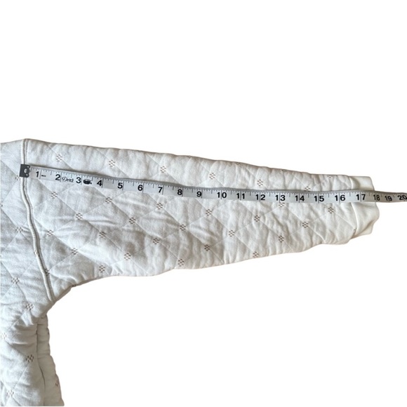 Madewell Small Quilted Swing Sweatshirt Antique Cream Patterned Cozy - Picture 8 of 9